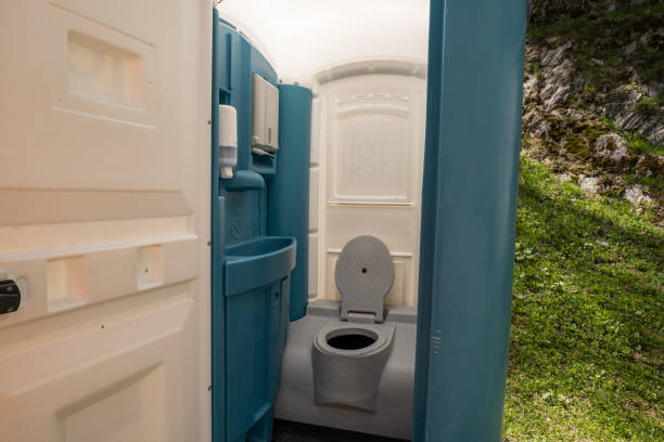 Best Porta potty rental near me  in Clearfield, UT